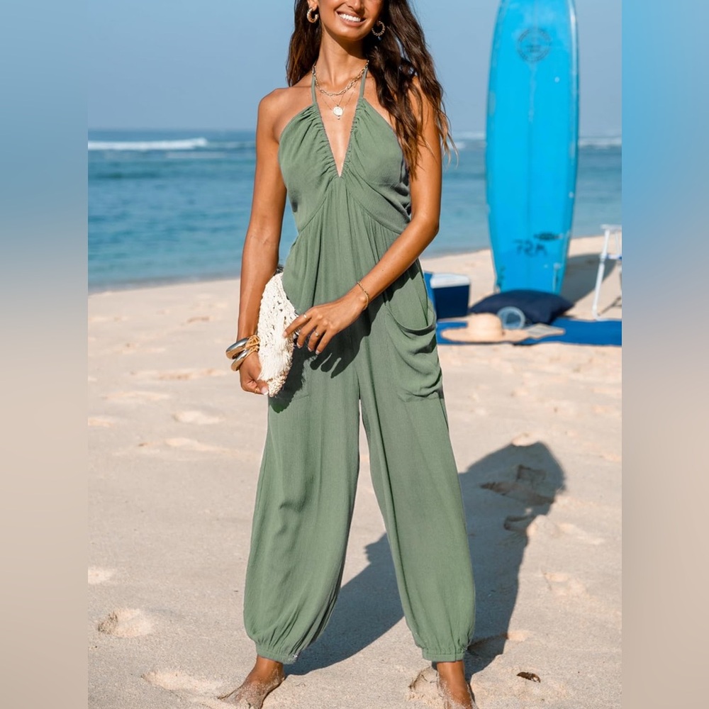 NWT Sleeveless Backless Plunging Jumpsuit Sage Sz M